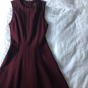 Heartloom Kelsie Dress in Burgundy